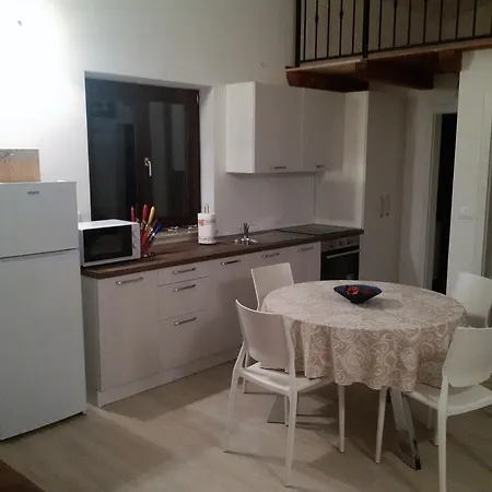 House Ren * Novigrad Istria