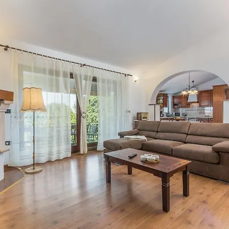 House Ren Novigrad Istria