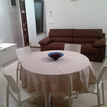 House Ren * Novigrad Istria